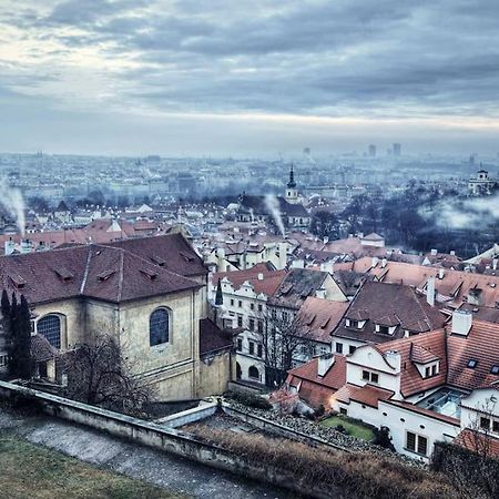 Romantic Light Blue Apartment Prague Exterior photo